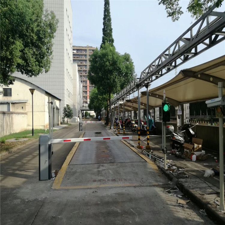 無(wú)人值守汽車衡 (5).jpg